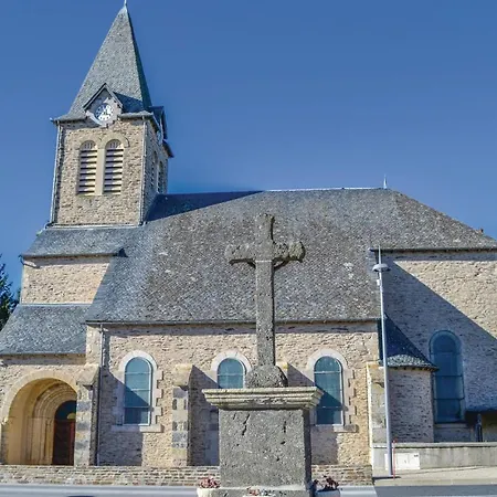 Two-bedroom In Σπίτι διακοπών *