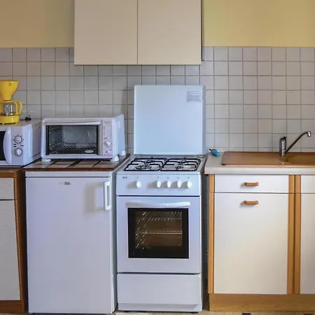 Two-bedroom In * Le Cayrol